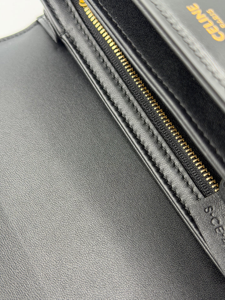 Celine Triomphe nera